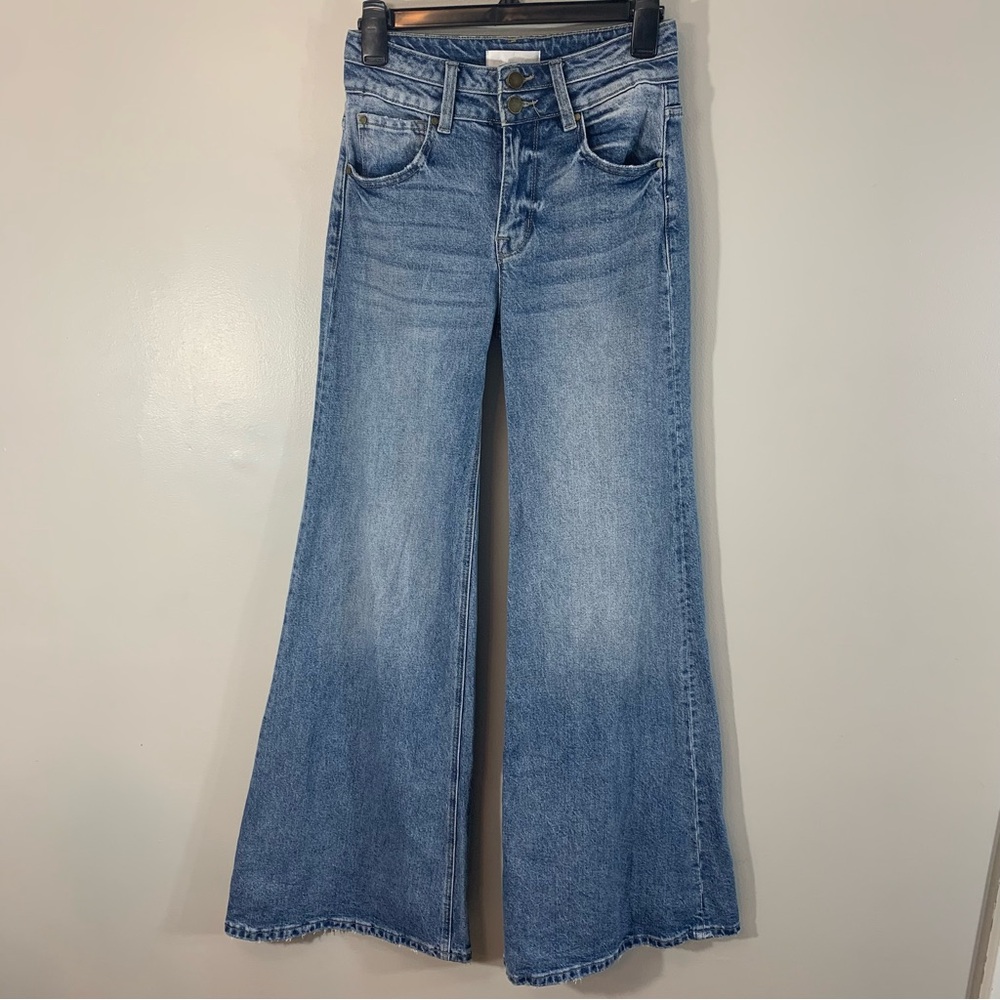 Petra 153 Flared Jeans Womens size 1/24 Blue Denim